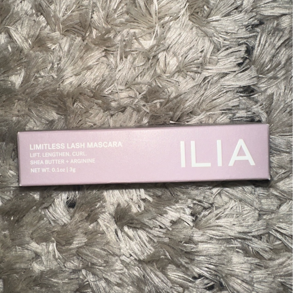 ILIA Limitless Lash Mascara- Travel size